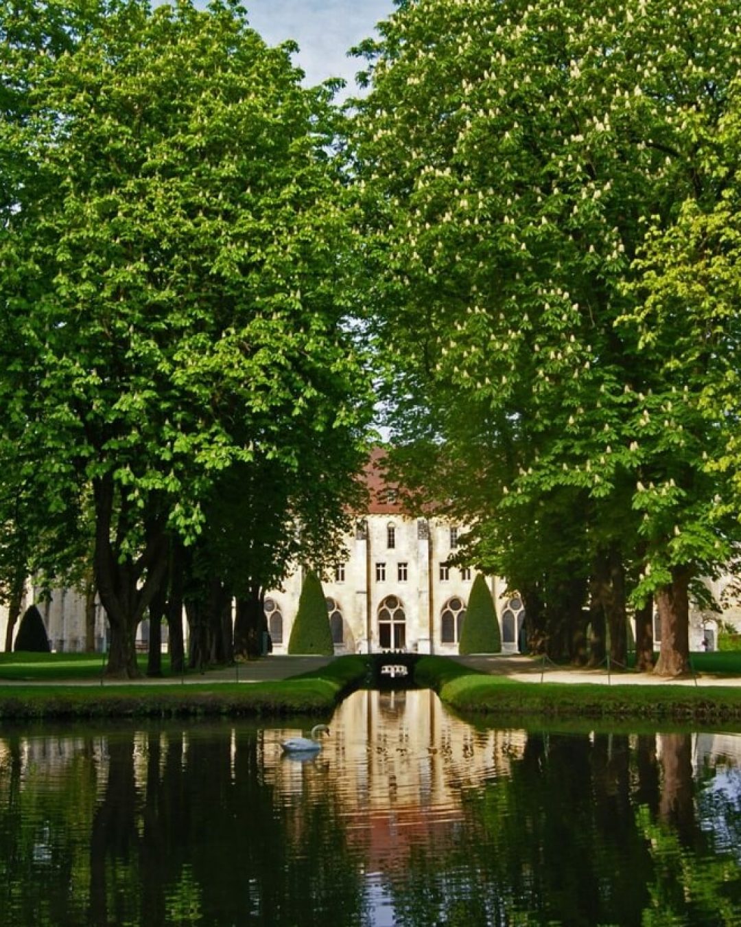 MFCH Travel Abbaye France Royaumont 2