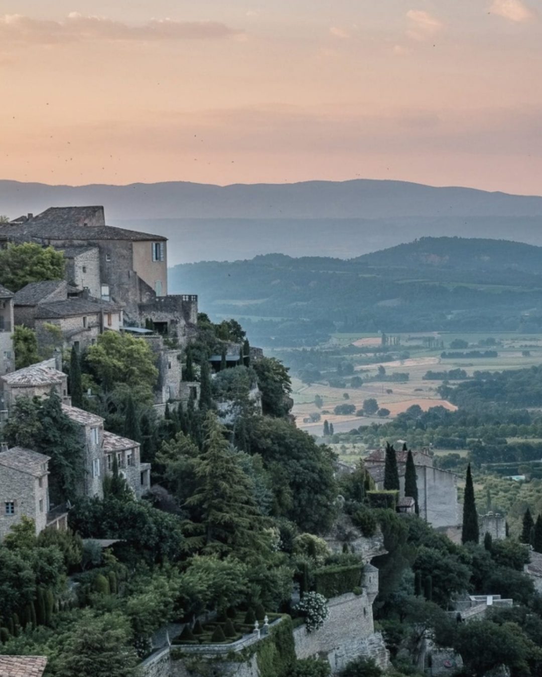 MFCH Travel Guide to Provence - Gordes